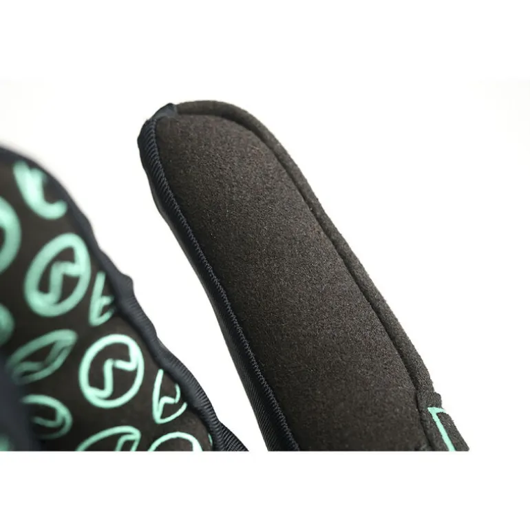 Gants de Lancer Prowess Casting Gloves