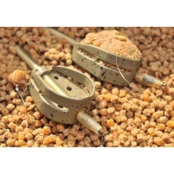 Method feeder coup guru hybrid inline feeder