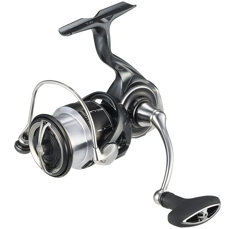 Moulinet Spinning Daiwa Luvias 24 PCLT 3000 XH