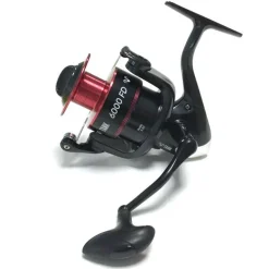 Pack avec une canne Ipercut Heavyspin 2.40 + un moulinet Tank 6000 FD et une tresse Ipercut Spin And Vertic Braid 35mm